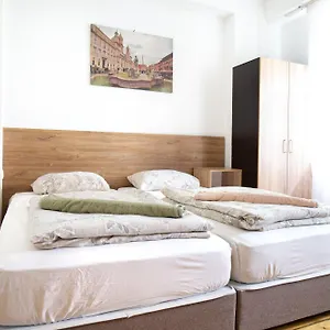 Pensión En-suite Rooms: Novа In Center, Sofía