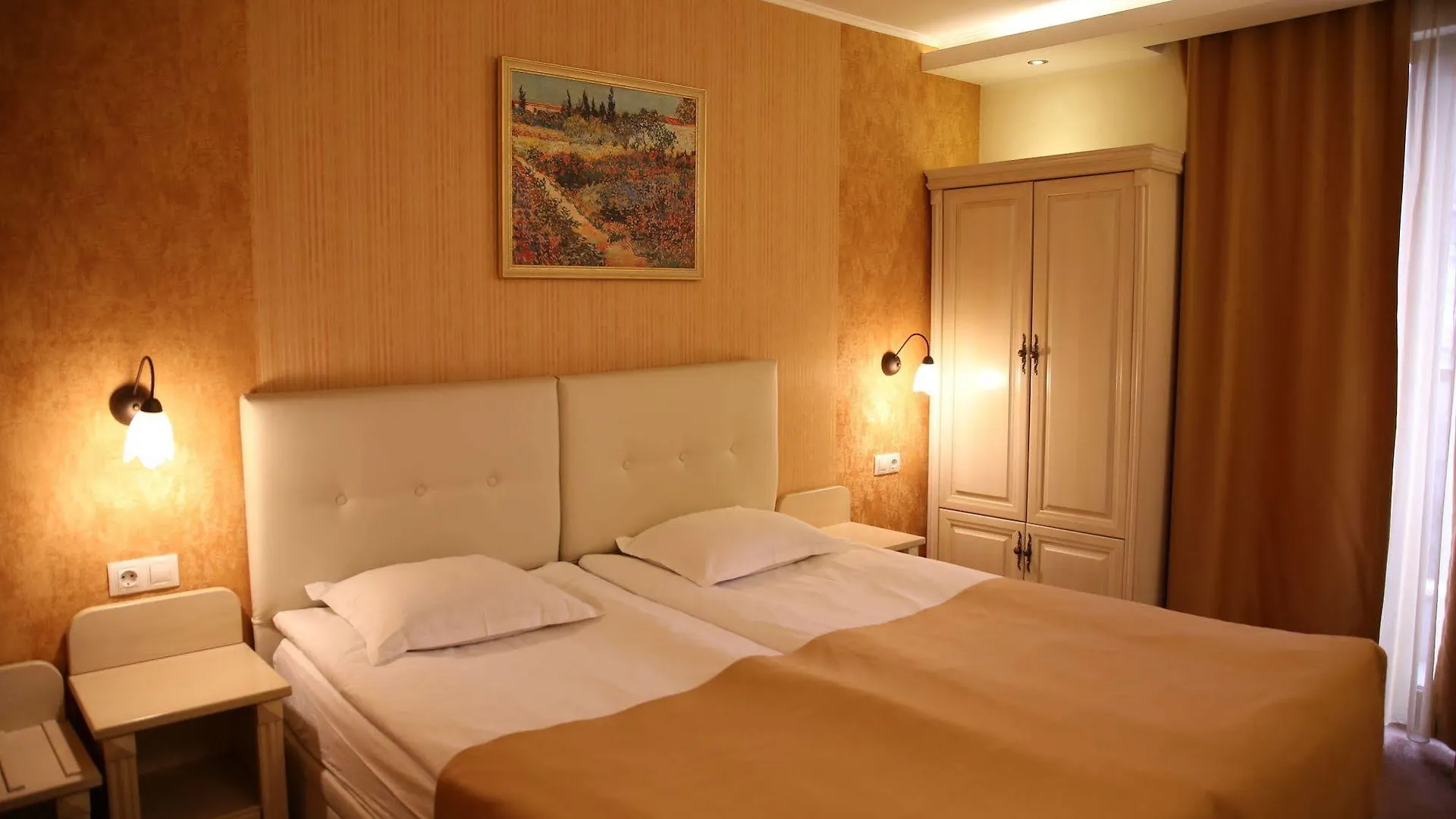 Hotel Adria Sófia 3*,  Bulgária